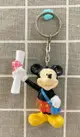 【震撼精品百貨】Micky Mouse 米奇/米妮 造型鑰匙圈 米奇拿信#32541 震撼日式精品百貨