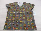 Serene Uniforms Women Scrub Shirt Medium Gray Patterned V Neck Short Sleeve Fall