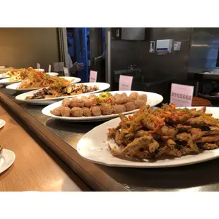 (午餐or下午茶) 台中清新溫泉渡假飯店。新采西餐廳自助百匯(平日)茶午餐券/吃到飽