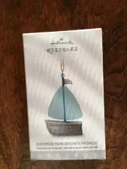 NIB! 2017~HALLMARK CHRISTMAS ORNAMENT~ "DISCOVER TOMORROW'S PROMISE"