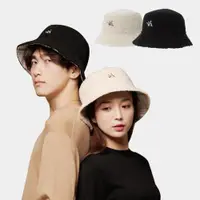在飛比找ETMall東森購物網優惠-日本Needs 仿羊羔毛兩面用漁夫帽(一入)