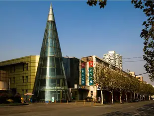 錦江之星(上海漕寶路地鐵站店)Jinjiang Inn (Shanghai Caobao Road Metro Station)