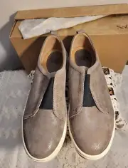 New With Ox Sofft Sofia Smoke Women's Shoe Size 9.5