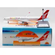 1/200 Qantas Airbus A330-200 VH-EBL "Pride is in the Air"
