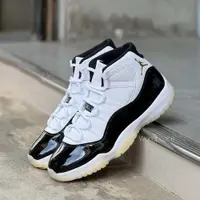 在飛比找蝦皮購物優惠-[現貨] Air Jordan 11"Gratitude" 