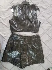 7 For All Mankind Croc Embossed Faux Leather 2 Piece Short Set Sz Large