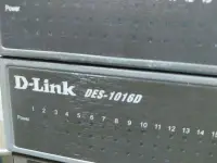 在飛比找Yahoo!奇摩拍賣優惠-172（3C）D-Link DES-1016D 高階 Swi