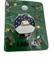 Lids Holiday HD Hat Drop Exclusive Enamel Hat Pin - Christmas Snow Globe 1.5”