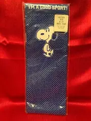 NEW VINTAGE PEANUTS / SNOOPY PAIR PEANUTS KNEE-HI'S (8-1/2-11) with SNOOPY