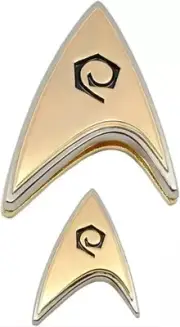 QMx Quantum Mechanix Star Trek: Discovery Enterprise Operations Badge and Pin