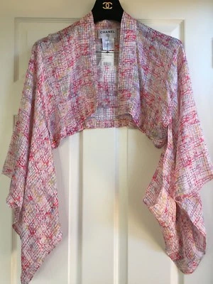 Chanel 05C VINTAGE NEW TAGS PINK ECRU Multicolor CC logo Jacket Kimono FR38-FR40