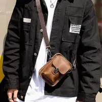 在飛比找ETMall東森購物網優惠-街頭男士掛包腰包 復古瘋馬PU皮手機包單肩包潮流新款單肩斜跨
