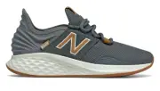 New Balance Fresh Foam Roav Backpack Runner, ROAVBG, Lead/Gum/Workwear, M8/W9.5