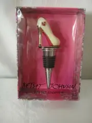 Betsey Johnson White Sparkle Pump Wine Bottle Stopper New in Box