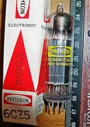 Strong NOS Raytheon Black Plate D Getter 6CZ5 Tube