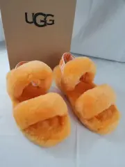 UGG Oh Yeah Woman sz 6 - Plushy Soft Slippers - Orange - New in Box & Free Ship