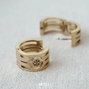 郵寄兵．現貨 TORY BURCH 配件 圈圈 珍珠 針式耳環 附防塵袋