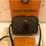 二手正品 LV 路易威登 SAINTONGE 字紋 黑邊 皮革 流蘇 相機包 斜背包 M43555