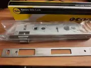 Yale/Narrow Stile Lock / Door Locks for Aluminium Profiles /Lock Cases for Cylin
