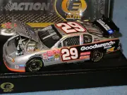 Kevin Harvick 29 1/24 2002 Chevrolet Monte Carlo NASCAR Action RCCA Elite 1/7500