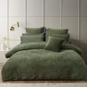 NNEDSZ Bianca Navarro Olive Soft Velvet Geometric Quilt Cover Set King