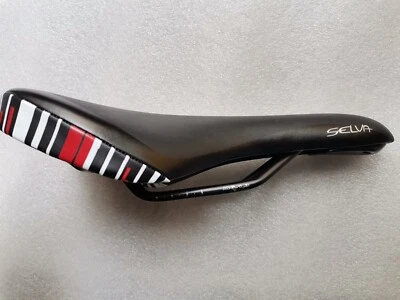 NEW GIANT SELVA BICYCLE SADDLE SEAT ROAD OFF ROAD BLACK BY SELLE ROYAL 278X143MM