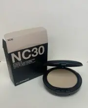 MAC Studio Fix Powder Plus Foundation NC30 15g/.52oz NIB