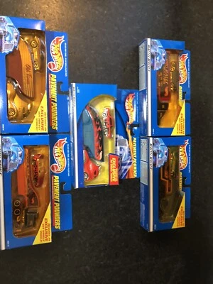 Hot Wheels Pavement Pounders Lot Of 5 NIB some yellowed packages due to age 2000