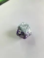 EXACT ITEMS PICTURED Duskmourn DSK D20 Die From Bundle MTG Magic The Gathering