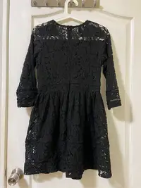 在飛比找Yahoo!奇摩拍賣優惠-Zara黑色蕾絲洋裝小禮服