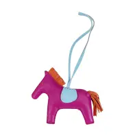 在飛比找Yahoo奇摩購物中心優惠-二手品 Hermes Rodeo MM 小馬吊飾(紫紅)