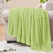 BEDELITE Fleece Blanket Twin Size – 3D Ribbed Jacquard Soft and Warm Decorative Fuzzy Blankets – Cozy, Fluffy, Plush Lightweight Throw Blankets for Couch, Bed, Sofa(Cream Lime, 60x80 inches)
