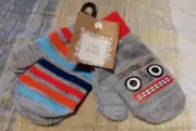 BRAND NEW WITH TAGS..PERFEFT BABY SHOWER GIFT.baby mittens boy, 2 Pairs