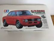 Tamiya 58187 Alfa Romeo Giulia Sprint GTA NIB new never built