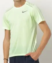 Nike Dri-Fit Miler Men's Running Reflective Shirt Green Yellow Medium AJ7565-010
