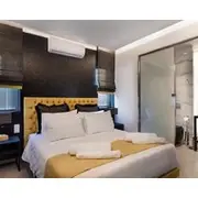 Acropolis Stylish Condo, With Spacious Balcony, Next To Metro And The Acropolis