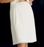 Vanity Fair Daywear Solutions 100% Nylon White Half Slip Size Large Length 24"