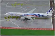 1:400 JC Wings BOEING 777-300ER Passenger Airplane Diecast Aircraft Plane Model