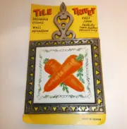 NOS Cast Iron Tile Trivet Carrots 7 SEVEN Star MCM VTG Ceramic Kitchen Decor NEW