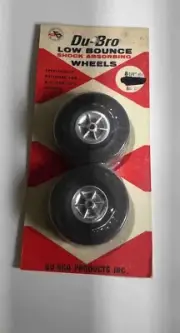 NEW Du Bro 2 1/4" inch (2.25) Low Bounce Wheels -New in Pack - RC model Aircraft
