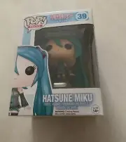 Vocaloid - Hatsune Miku (VAULTED) Funko Pop Vinyl Figure NEW RARE! +PROTECTOR