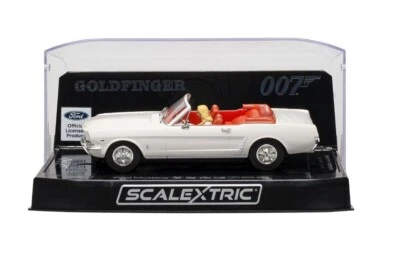 Scalextric C4404 Ford Mustang 1964 - James Bond Goldfinger - 1:32 scale slot car