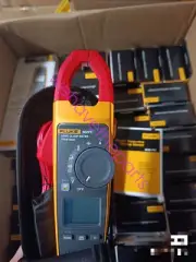 Fluke 902FC True-RMS HVAC Clamp Meter AC Amp AC/DC Volt Contact Temperature