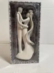 A Love Promise Bride Groom Wedding Couple Cake Topper Engagement Anniversary ...