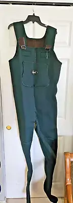 Men's Frogg Toggs 3.5mm Neoprene Amphib Waders Size Medium ~ Forest Green NIB