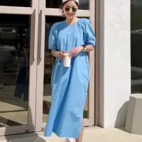 在飛比找momo購物網優惠-【Pure 衣櫃】韓版簡約無印風連身裙(修身/舒適/百搭/K