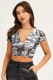Mono Print Short Sleeve V Neck Ruched Mesh Top - Size XS, Women's Top