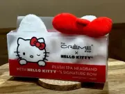 THE CREME SHOP - HELLO KITTY PLUSH SPA HEADBAND WITH SIGNATURE BOW