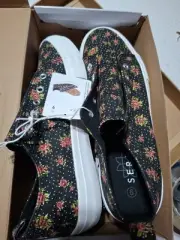 Canvas Slip-on No Lace Sneakers Woman Shoes Memory Foam Blck Polka Dots Rose9