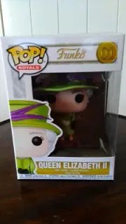 Funko The Royal Wedding pop vinyl figure Queen Elizabeth II No 01 BNIB